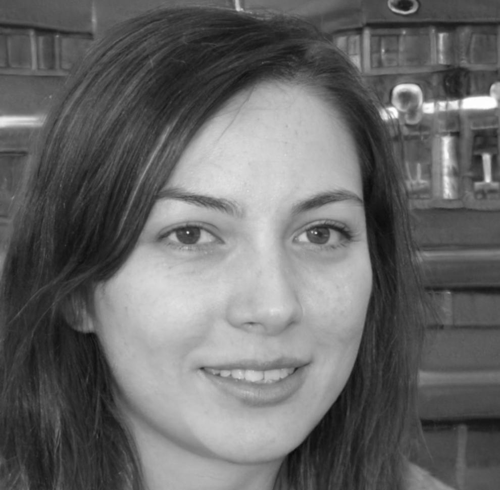 Professional florist consultant